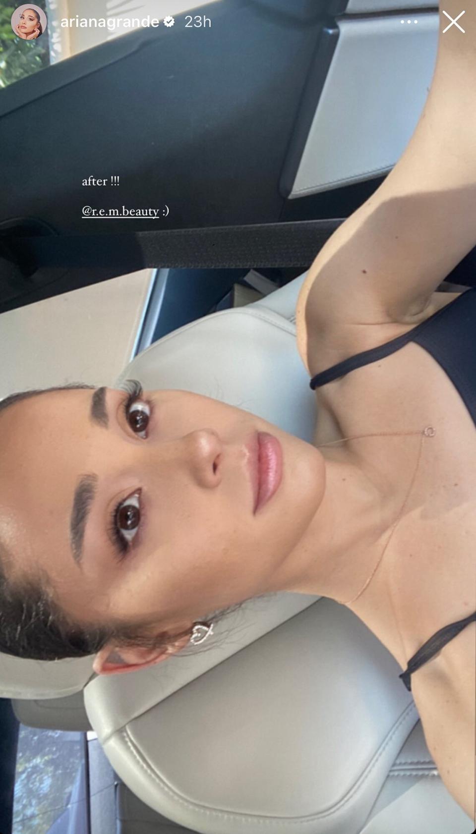 Ariana Grande posts her makeup-free face in her Instagram story