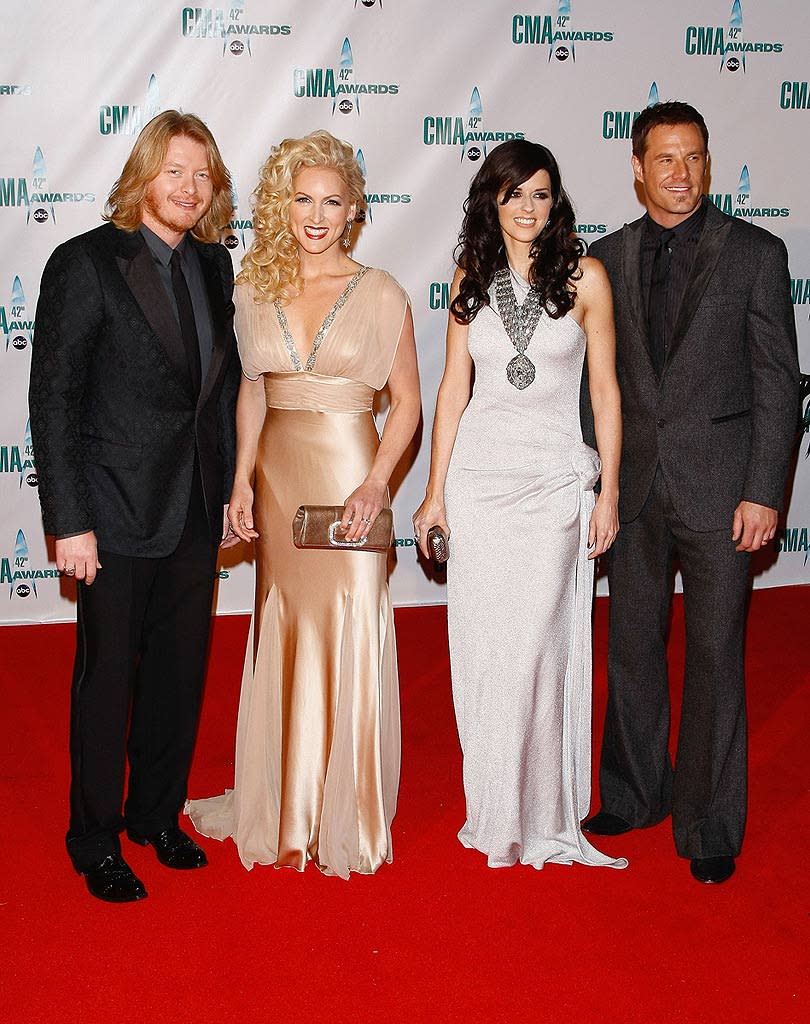 Little Big Town CMA Aw