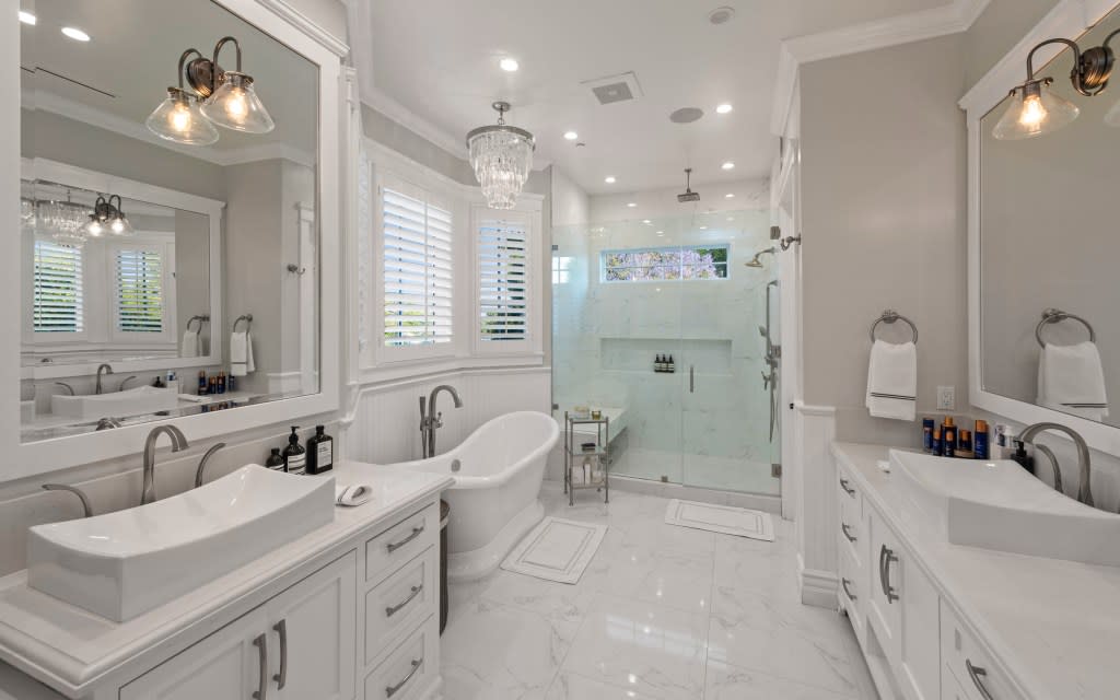 One of the home’s 4.5 bathrooms. Tiffany Angeles