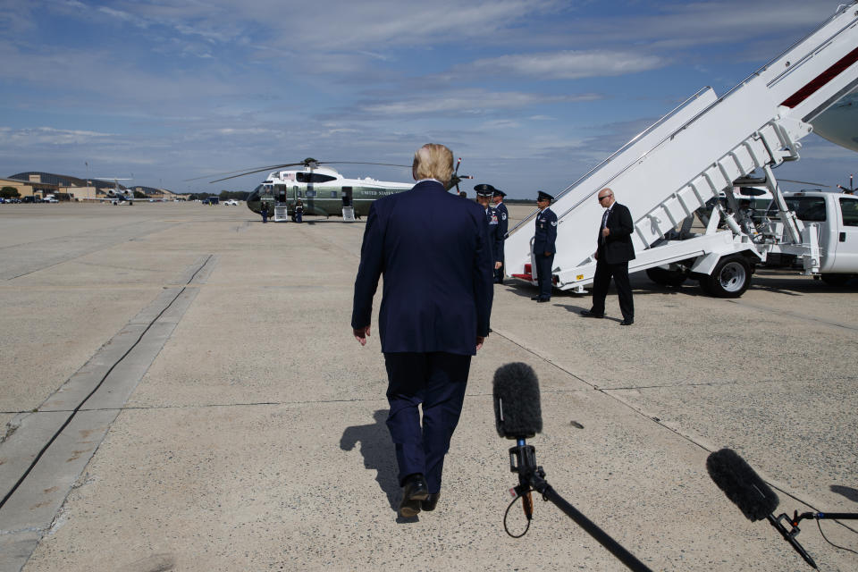 Trump walks off after speaking with reporters after arriving at Andrews Air Force Base on September 26, 2019. (Photo: ASSOCIATED PRESS)