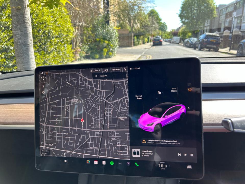 Tesla Model 3 touchscreen