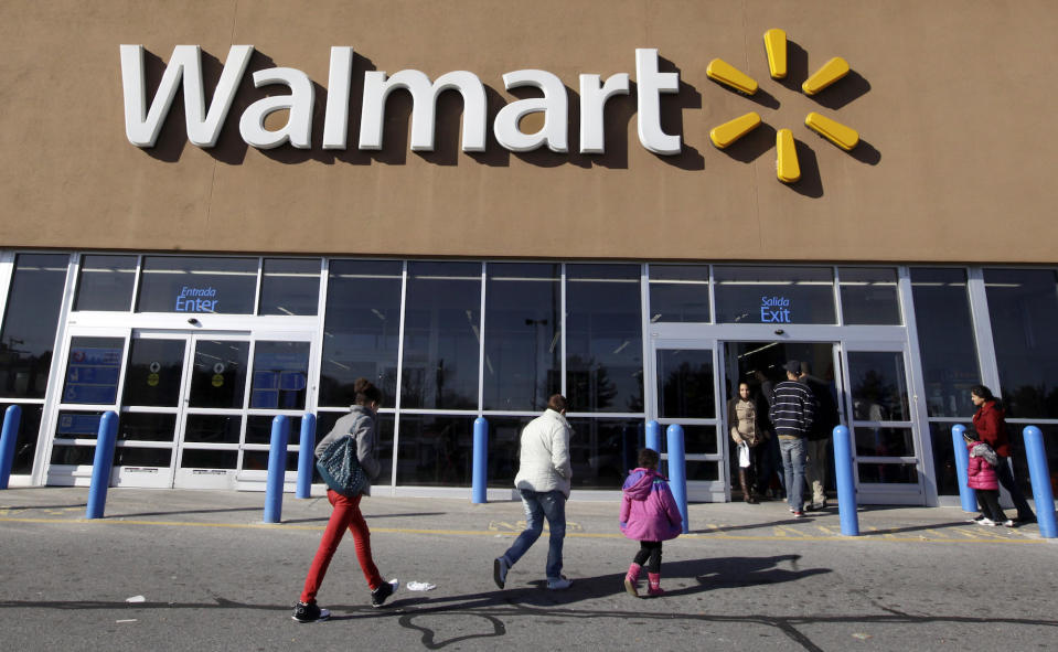 Immer wieder wegen Drittanbietern in der Kritik: die Supermarktkette Walmart. (Bild: AP Photo)