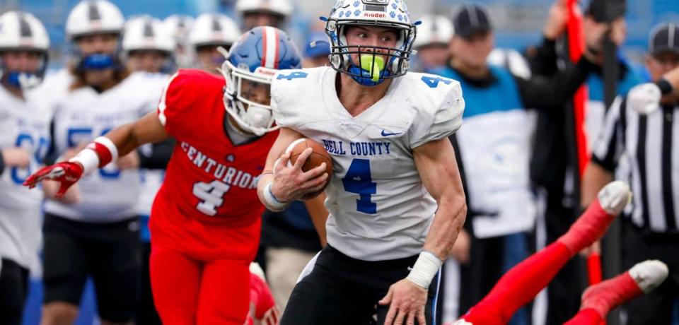 Bell County’s Daniel Thomas (4) runs for a 36-yard touchdown against Christian Academy-Louisville during the Class 3A state finals.