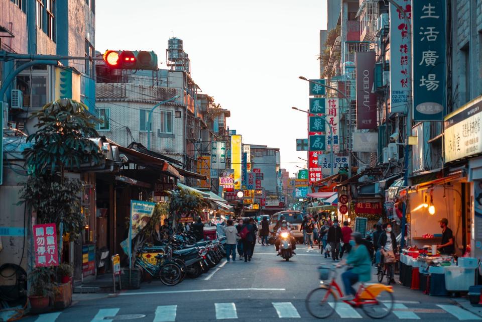 原PO認為，永春站周邊的房子老舊又蓋得密集，居住品質搭不上高房價。（示意圖／取自Pexels）