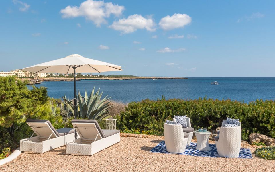 Escape to Mermaid Cottage in Menorca