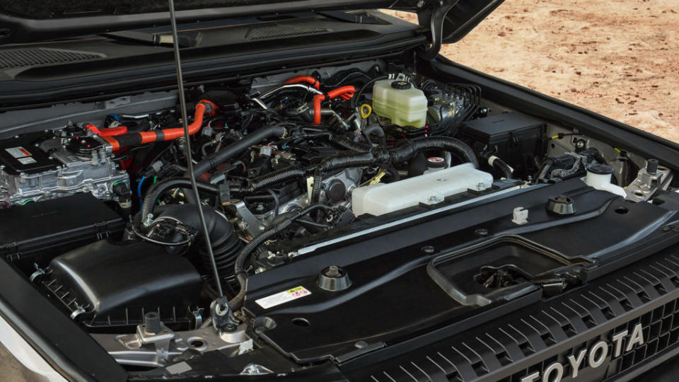 美規市場Land Cruiser 250 Series搭載2.4升汽油渦輪增壓Hybrid油電複合動力。(圖片來源/ Toyota)