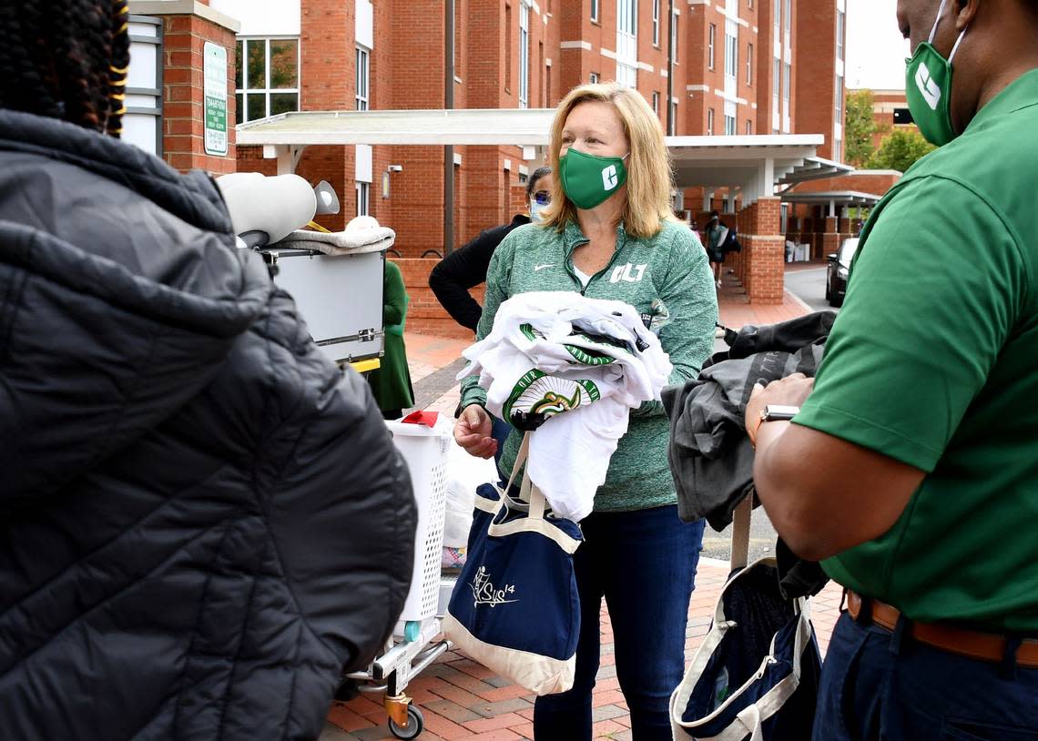 UNC Charlotte Chancellor Sharon Gaber greets students and their families arriving on campus in the days before the start of classes for some academic disciplines on Thursday, Oct. 1, 2020. Gaber apologized on Friday, Sept. 23, 2022, after campus police handcuffed a member of the Sikh faith in the student union.