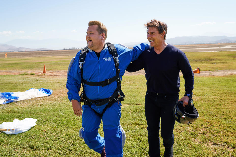 LOS ANGELES - JULY 26: Tom Cruise skydives with James Corden at Skydive Perris on The Late Late Show with James Corden. (Photo by Terence Patrick/CBS via Getty Images) 