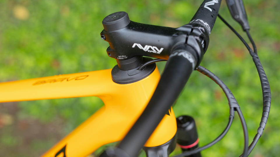 mountain bike handlebar and stem