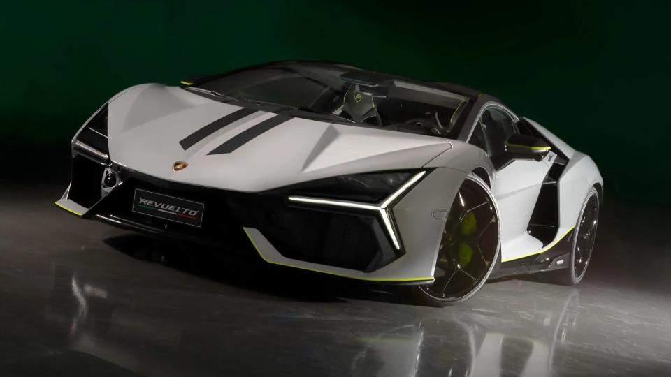Lamborghini Unveils Special Edition Revuelto at Inaugural Lamborghini Arena Event