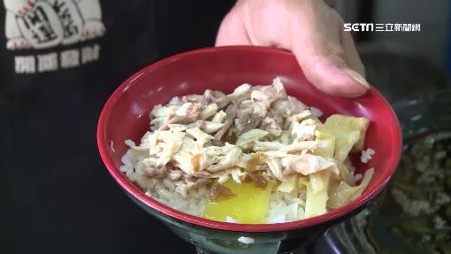 鹹香的火雞肉飯是嘉義知名美食。（圖／資料照）