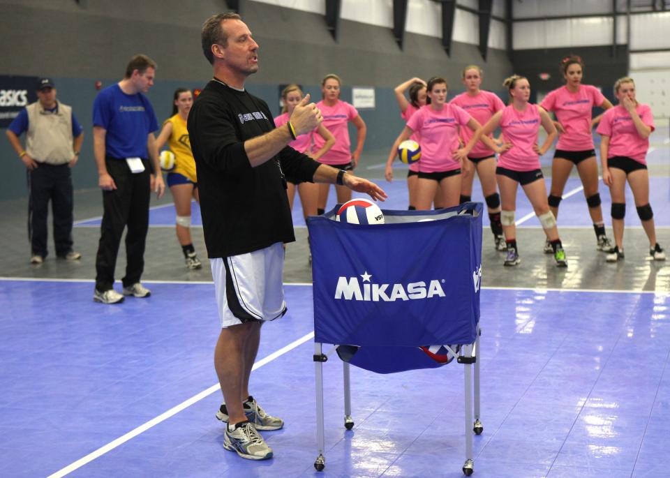 Mike Lingenfelter is the co-director of Munciana volleyball.