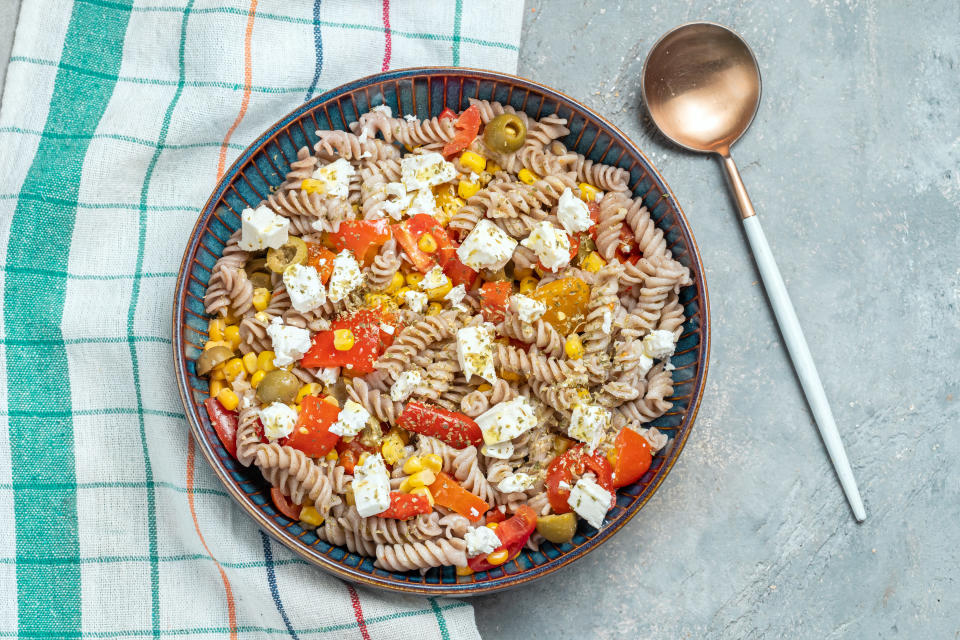 Wholegrain fusilli with corn, tomatoes and feta cheese