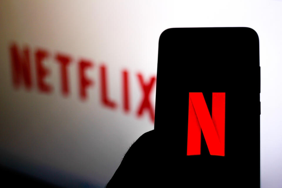 BRAZIL - 2019/12/11: In this photo illustration the Netflix logo is seen displayed on a smartphone. (Photo Illustration by Rafael Henrique/SOPA Images/LightRocket via Getty Images)