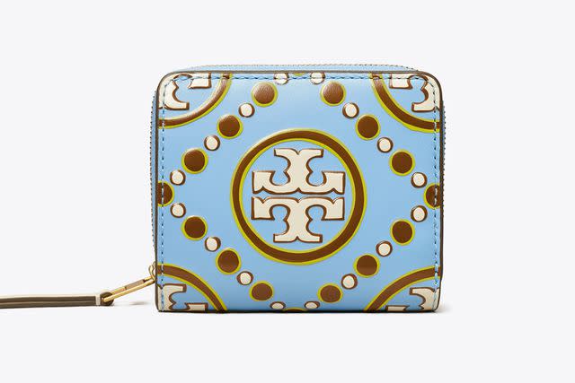 <p>Tory Burch</p>