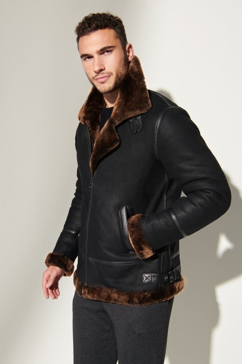 <p><a href="https://go.redirectingat.com?id=74968X1596630&url=https%3A%2F%2Fwww.overland.com%2Fproducts%2Fjason-sheepskin-b-3-bomber-jacket-14220&sref=https%3A%2F%2Fwww.veranda.com%2Fshopping%2Fg46104196%2Fbest-valentines-day-gifts-for-your-husband%2F" rel="nofollow noopener" target="_blank" data-ylk="slk:Shop Now;elm:context_link;itc:0;sec:content-canvas" class="link rapid-noclick-resp">Shop Now</a></p><p>Sheepskin B-3 Bomber Jacket</p><p>$895.00</p><span class="copyright">Overland</span>