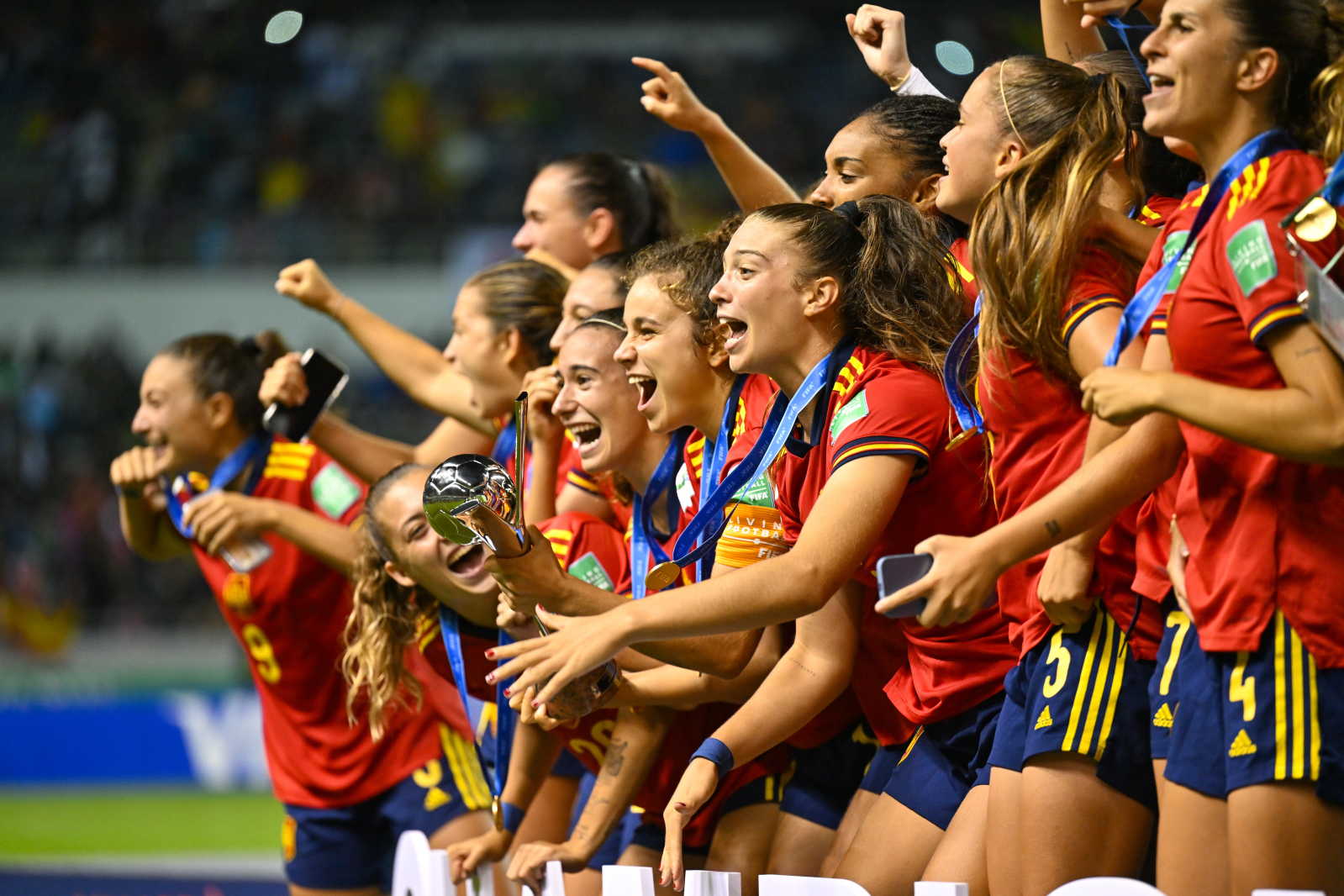 Spain beats England to win Women's World Cup, completing its rise to the  sport's summit - Yahoo Sports