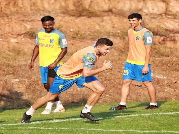 Kerela Blasters during training session on Saturday (Photo/ Kerela Blasters Twitter)