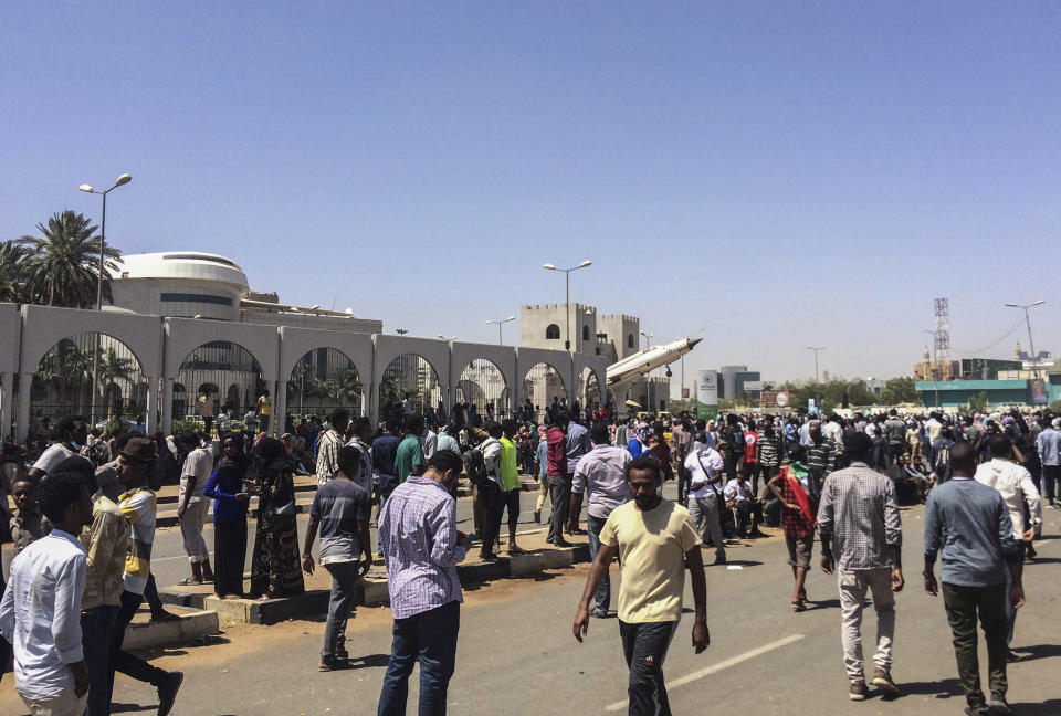 Sudanese protest in front of the military headquarters, Sunday, April 7, 2019, in the capital Khartoum, Sudan. Organizers behind anti-government demonstrations in Sudan said Sunday that security forces have killed at least five protesters in the last twenty-four hours. The current wave of unrest erupted in December, initially over price hikes and shortages of food and fuel, but the demonstrations quickly morphed into calls for the overthrow of President Omar al-Bashir. (AP Photo)