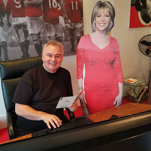 eamonn-holmes-ruth-cutout