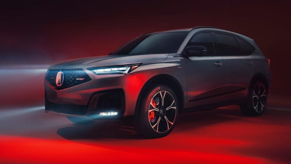 Acura MDX則是Honda Pilot的雙生版，具備三排七人座的車室空間。(圖片來源/ Acura)