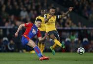 Britain Football Soccer - Crystal Palace v Arsenal - Premier League - Selhurst Park - 10/4/17 Crystal Palace's Martin Kelly in action with Arsenal's Theo Walcott Action Images via Reuters / Matthew Childs Livepic