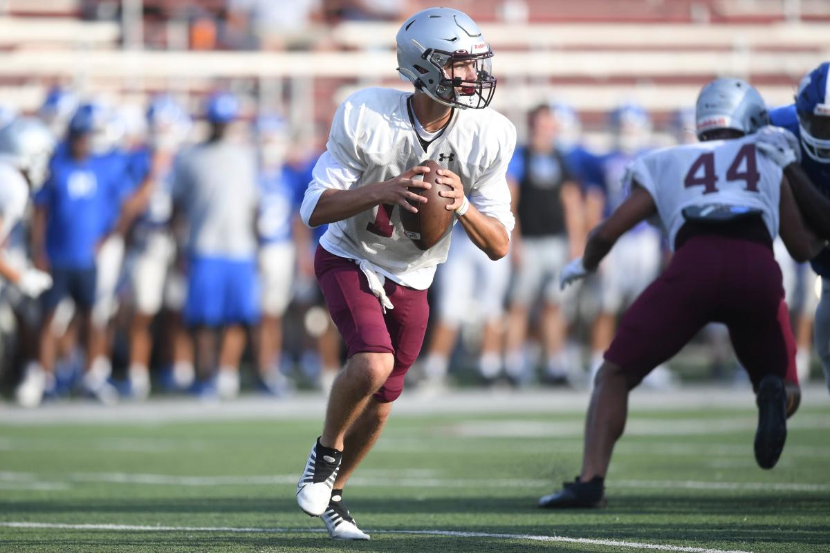 Why Coach Brian Nix Was Not On The Sideline At Alcoa Footballs Scrimmage Quarterback Cody 6057