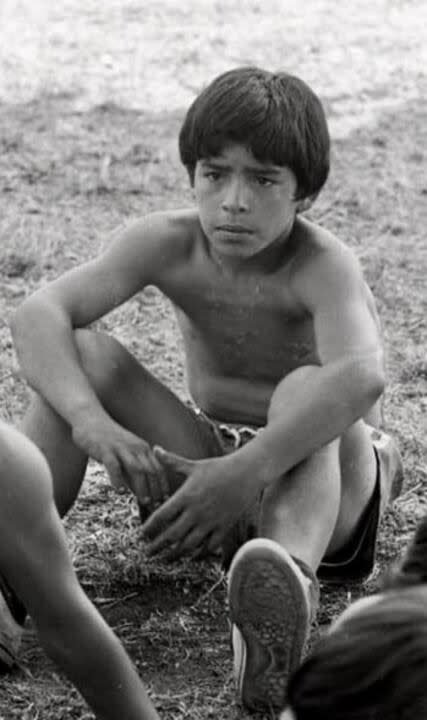 Las fotos de Diego Maradona de pequeño que se viralizaron en X (Foto: X @WalterRotundo)