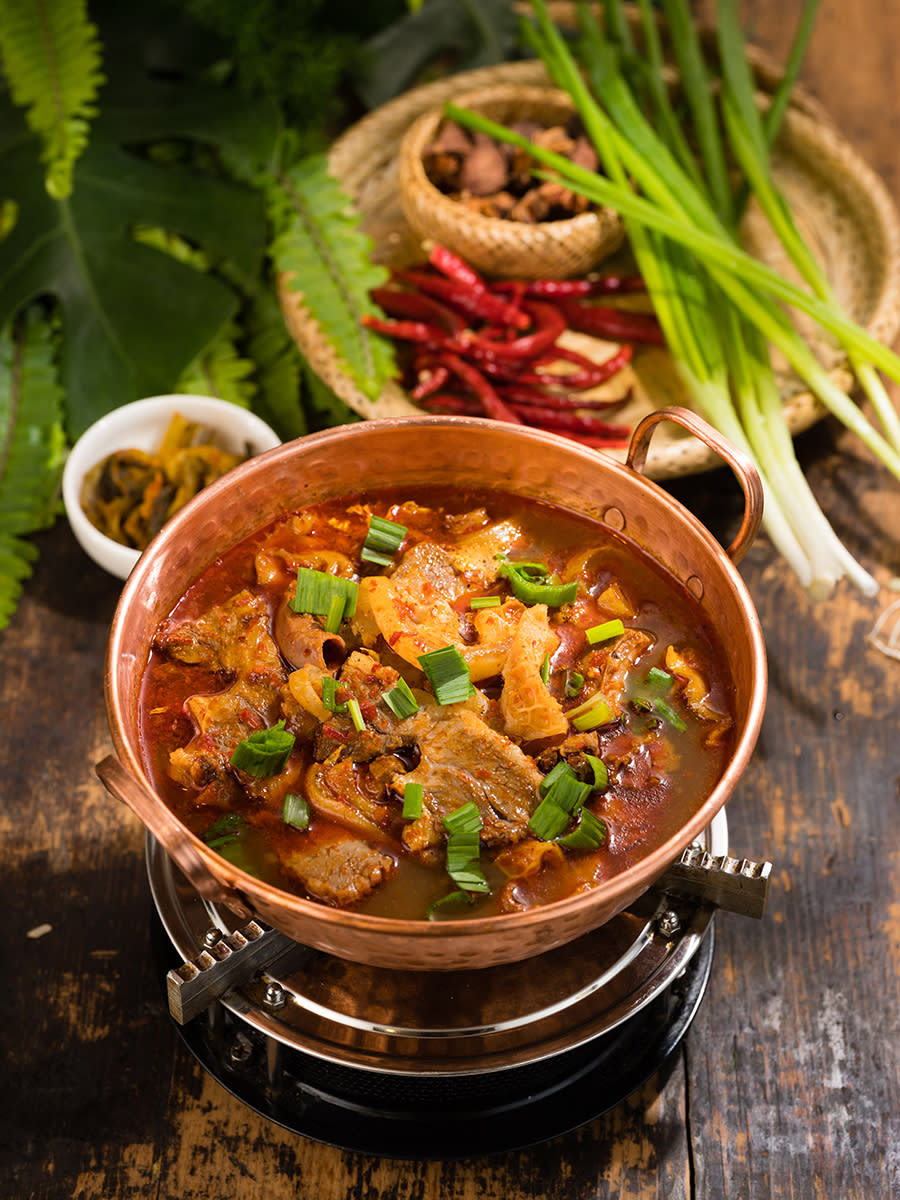 Beef stew in copper pot. (PHOTO: Yun Nans)