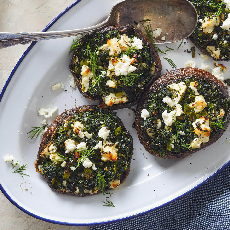 Spanakopita-Stuffed Portobello Mushrooms