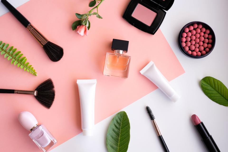 <p> Calling all beauty lovers: It's Amazon's second Early Access Sales (<a href="https://www.oprahdaily.com/life/a40232880/amazon-prime-day-2022/" rel="nofollow noopener" target="_blank" data-ylk="slk:Prime Day" class="link ">Prime Day</a> Mark II) of the year, and the deals are even better than the last. The online e-commerce platform is jam-packed with exciting discounts and sales across makeup, haircare, nailcare, and skincare categories, so get ready because now is the time to upgrade your beauty routine. </p><p><strong>Our Top Picks:</strong></p><p>Whether you're shopping for yourself or a loved one (the holiday season is coming!), this major retail event offers many opportunities to stock up on all your favorite items and try something new. Looking for a new cleanser to add to your <a href="https://www.oprahdaily.com/beauty/a40919403/skincare-routine-steps/" rel="nofollow noopener" target="_blank" data-ylk="slk:daily skincare routine" class="link ">daily skincare routine</a>? Or do you want to finally master a winged <a href="https://www.oprahdaily.com/beauty/skin-makeup/g23105401/best-liquid-eyeliners/" rel="nofollow noopener" target="_blank" data-ylk="slk:liquid eyeliner" class="link ">liquid eyeliner</a> look? Amazon Prime's Early Access Sale has everything you need from head to toe. So if you see anything that makes you feel free and bold, own it! Anything in the name of self-care, right?<br></p><p>Ahead, keep reading because these are all the Prime Day beauty deals that are thoughtfully picked for you to enjoy. </p>