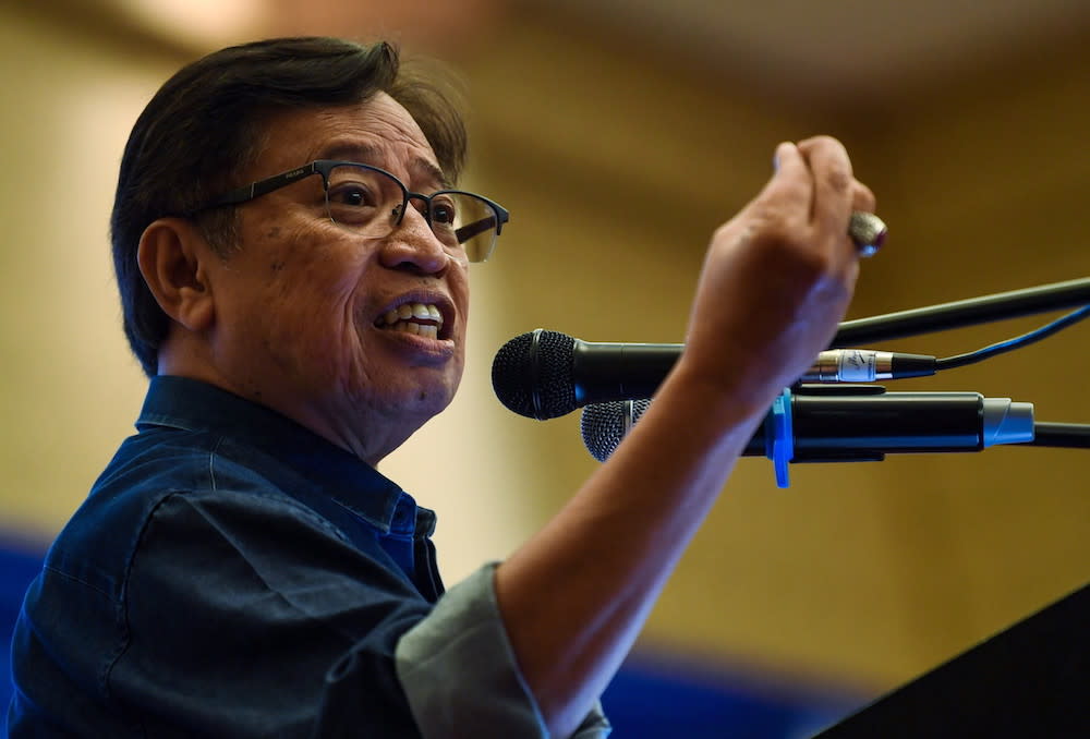 Sarawak Chief Minister Datuk Abang Johari Openg said these key departments should emulate the example of Land and Survey Department for establishing its CRM plan, in collaboration with the state MACC. — Bernama pic