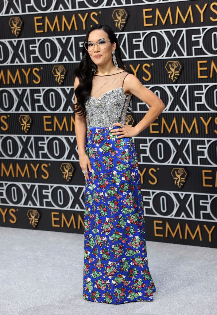 los angeles, ca january 15 ali wong arriving at the 75th primetime emmy awards at the peacock theater in los angeles, ca, monday, jan 15, 2024 jay l clendenin los angeles times via getty images