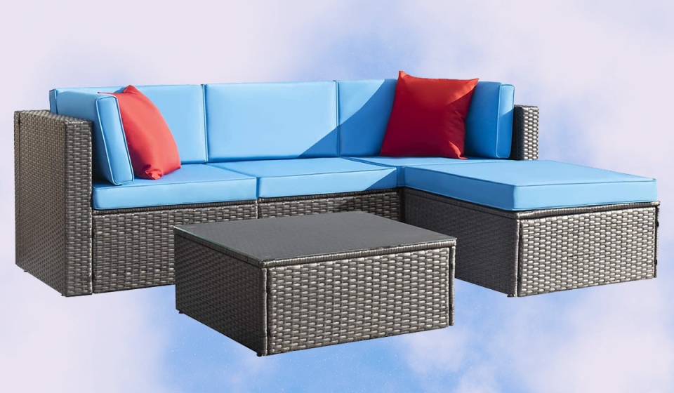 Devoko 5 Pieces Patio Furniture Set in blue 