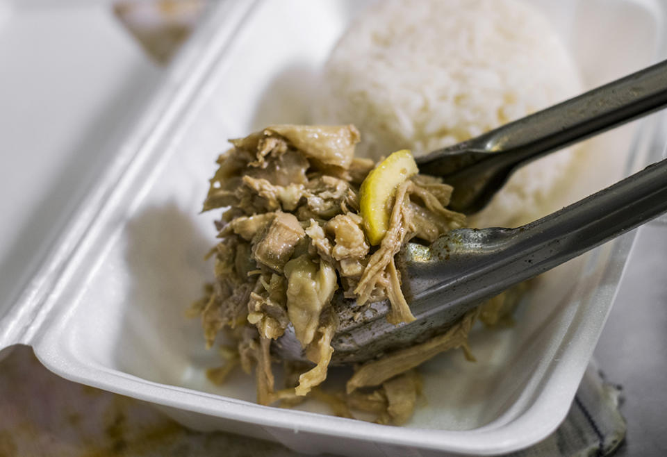 灣仔美食︱外賣店流髀日賣過百隻生炸雞髀！印尼香料醃雞 超抵食$36雞髀飯餐