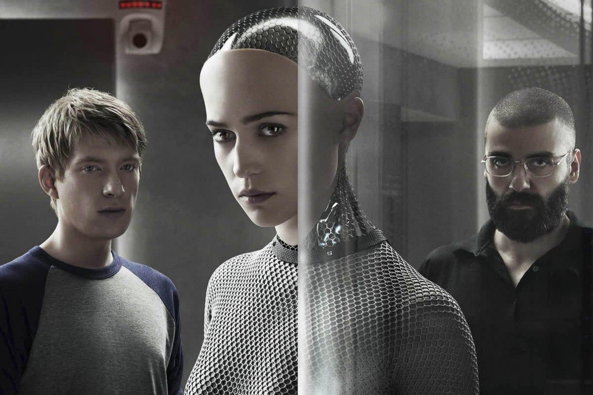  Robotic emotions: Domhnall Gleeson, Alicia Vikander and Oscar Isaac in 2015 fim Ex Machina, which explores the implications of AI