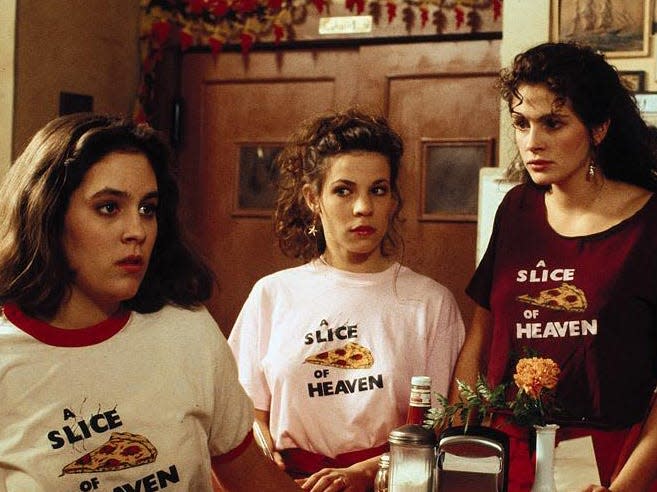 mystic pizza final