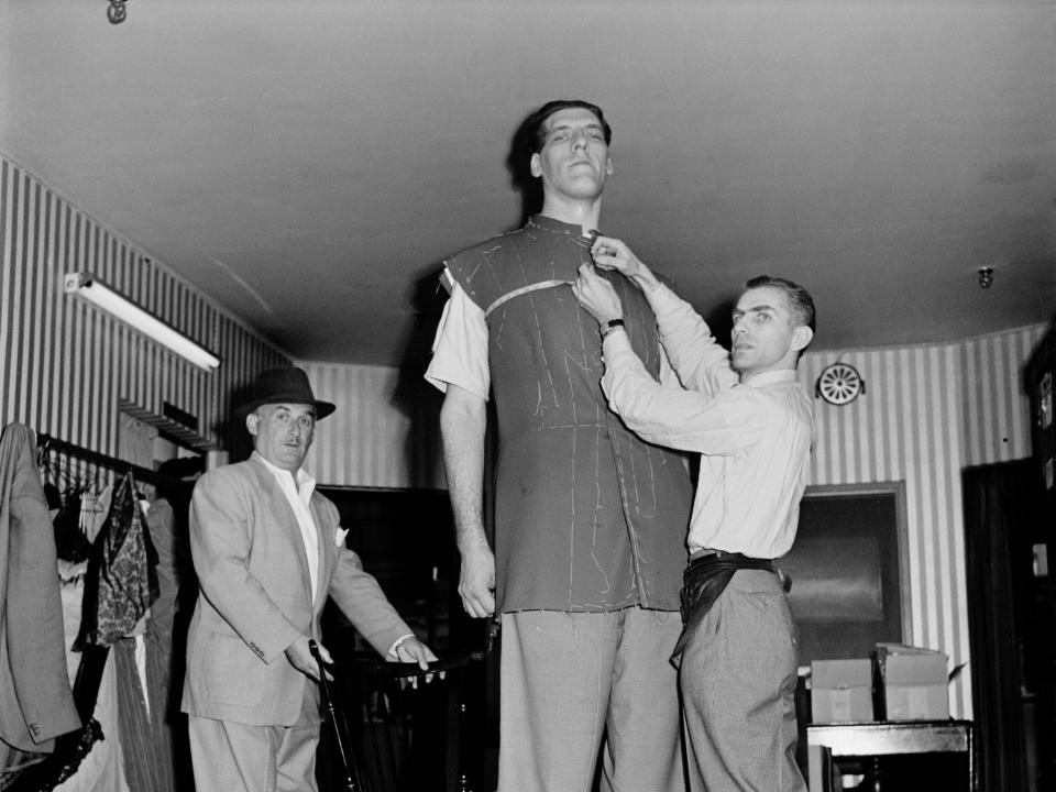 Eddie Carmel was listed by the GWR as 9 feet tall, shown here in 1952.