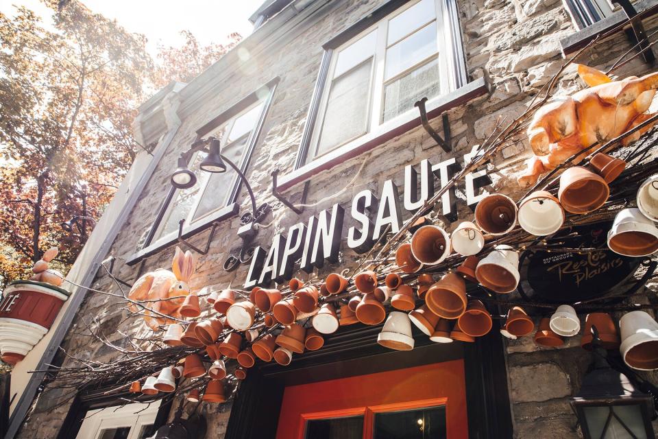 The exterior facade of Le Lapin Saute