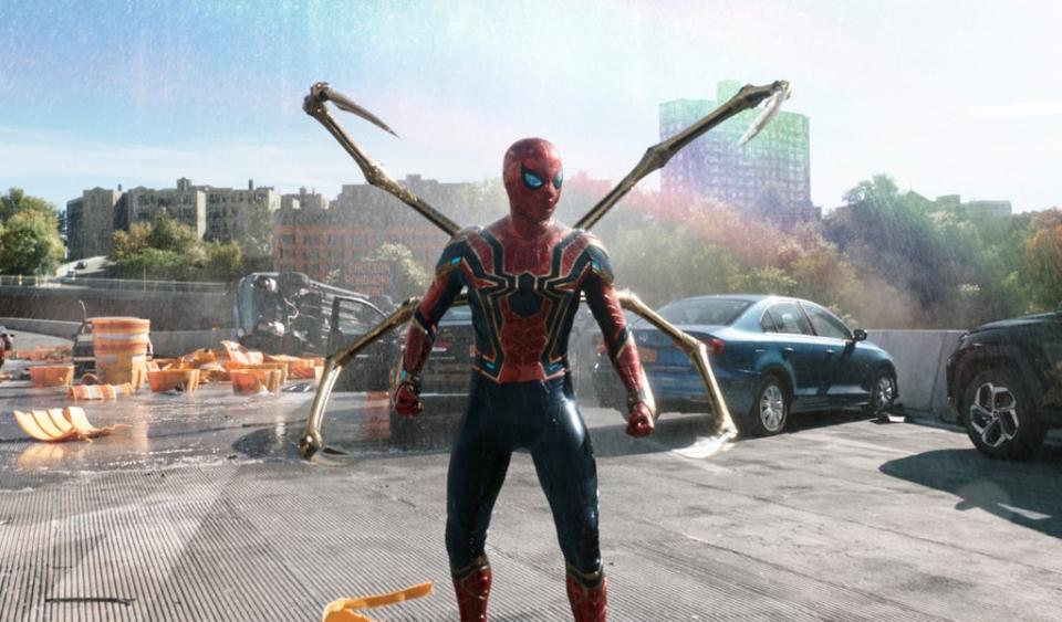 Film Review - Spider-Man: No Way Home (©2021 CTMG. All Rights Reserved. MARVEL and all related character names: © & ™ 2021 MARVEL)