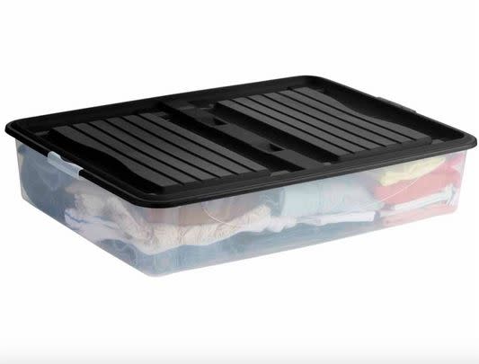 If you’re wanting a quick, easy and fuss-free solution to your underbed storage, these shallow plastic containers are the perfect match