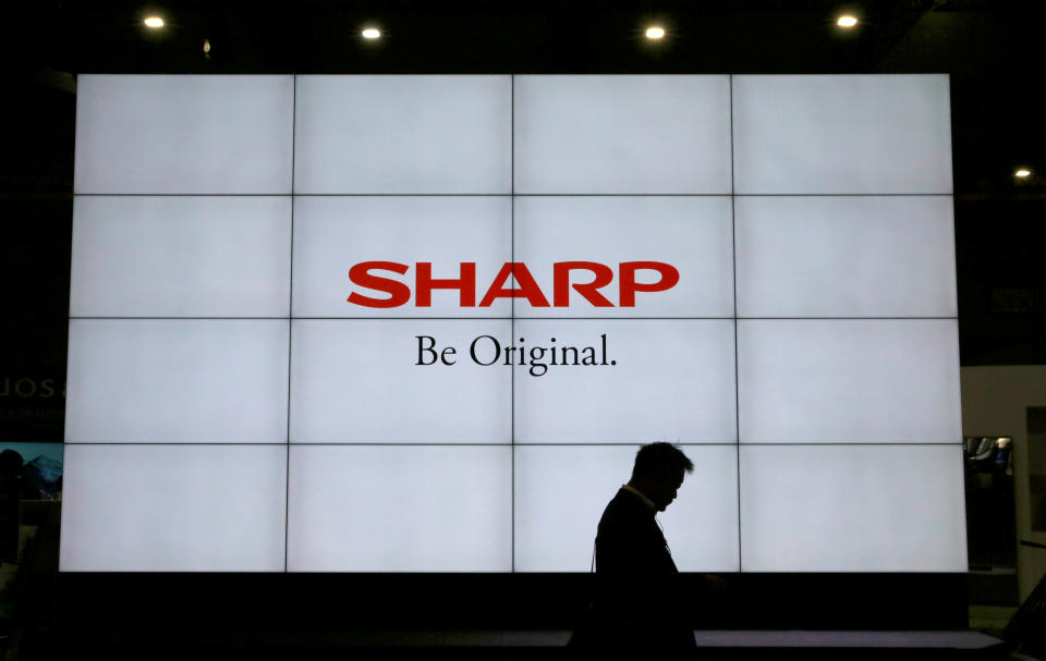 《日本經濟新聞》報導，鴻海轉投資的日本夏普（Sharp）旗下面板事業堺工廠（SDP）將在今年9月底前停止生產電視用液晶面板。（路透社資料照）