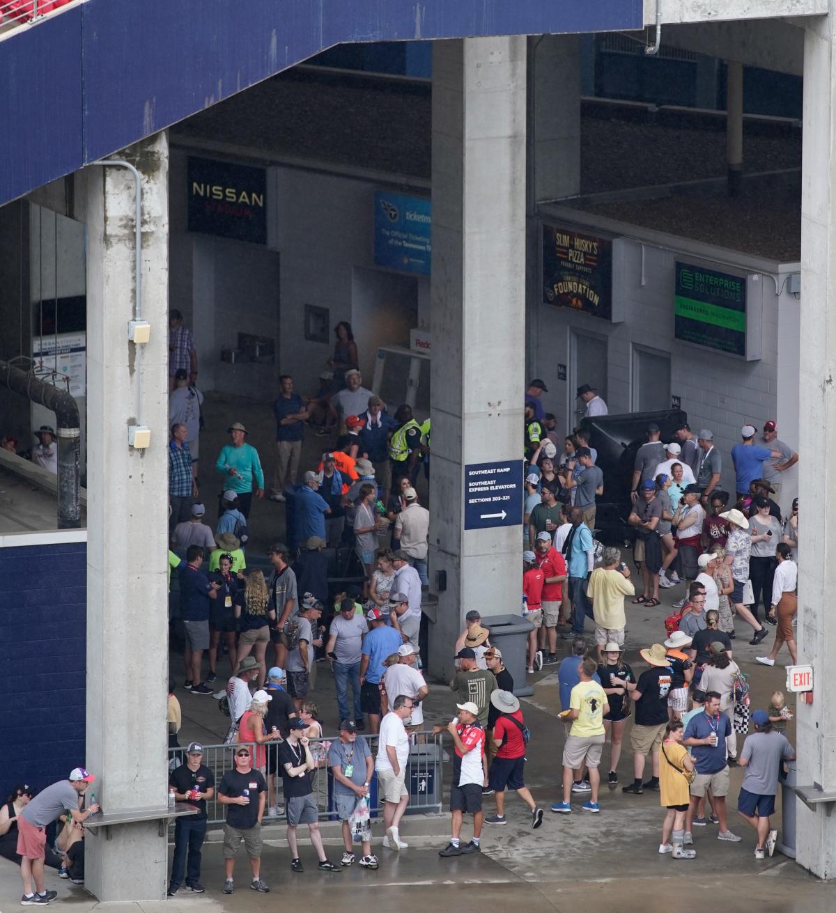 Section 321 at Nissan Stadium 