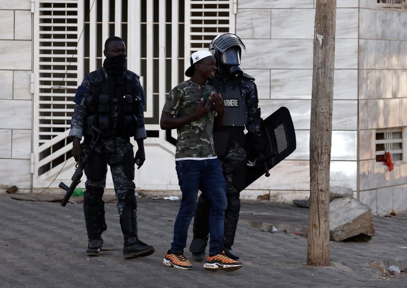 Fresh protests rock Senegal as death toll climbs