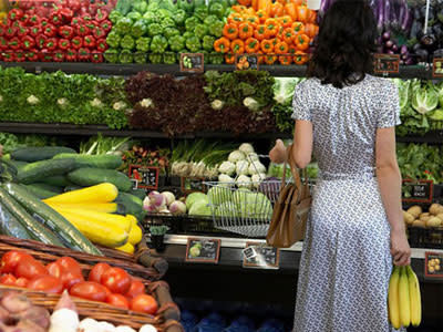 Smart Grocery Shopping Tip: Pile on produce.