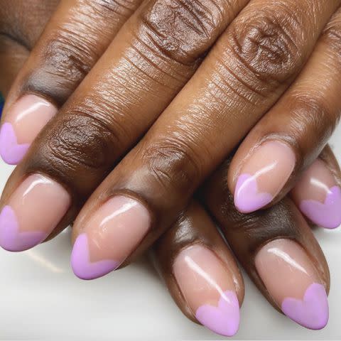 <p><a href="https://www.instagram.com/p/CEIUE_Hji6O/" data-component="link" data-source="inlineLink" data-type="externalLink" data-ordinal="1">@brownluxenails</a>/Instagram</p>