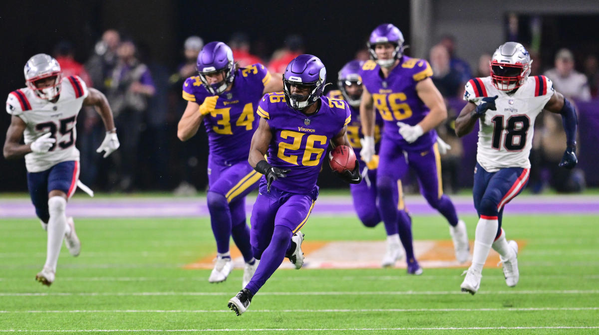 Cordarrelle Patterson has up and down night for Minnesota Vikings