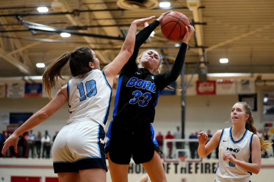 Springboro guard Ava Wade (33) stepped up to score 16 points in the Panthers' regional final win.