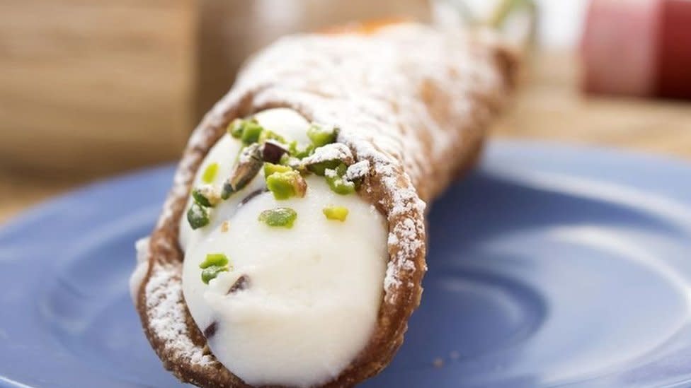 Cannoli