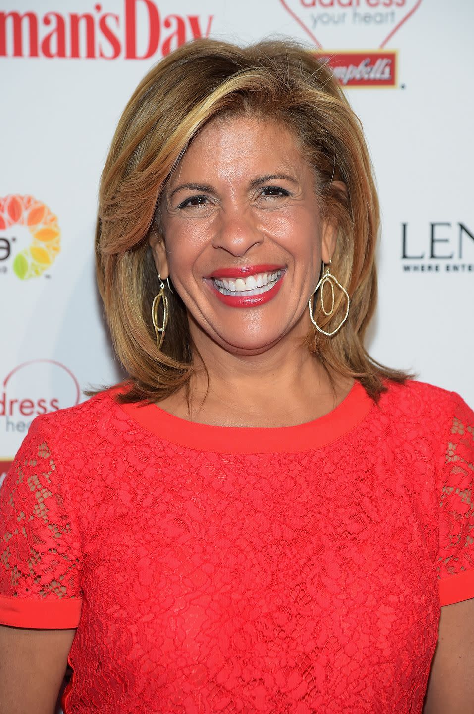 Hoda Kotb: Delta Delta Delta (ΔΔΔ)